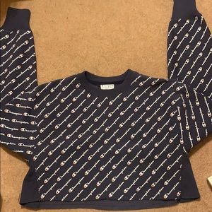 navy blue cropped champion crewneck